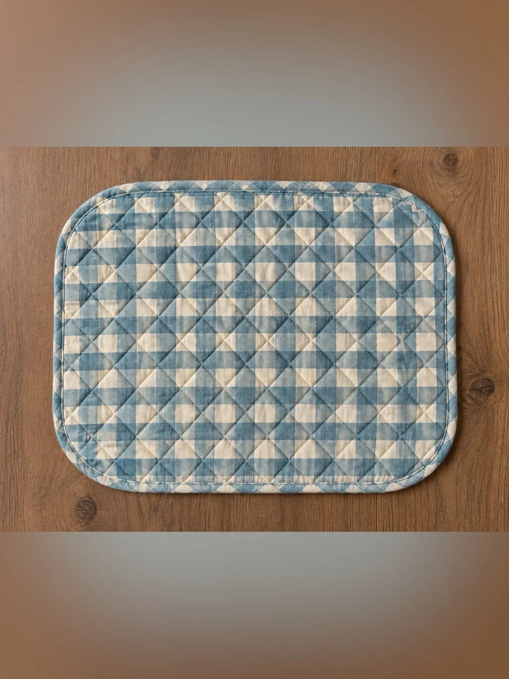 Set of 6 quilted placemats